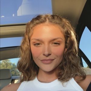 Meet your Posher, Sydney